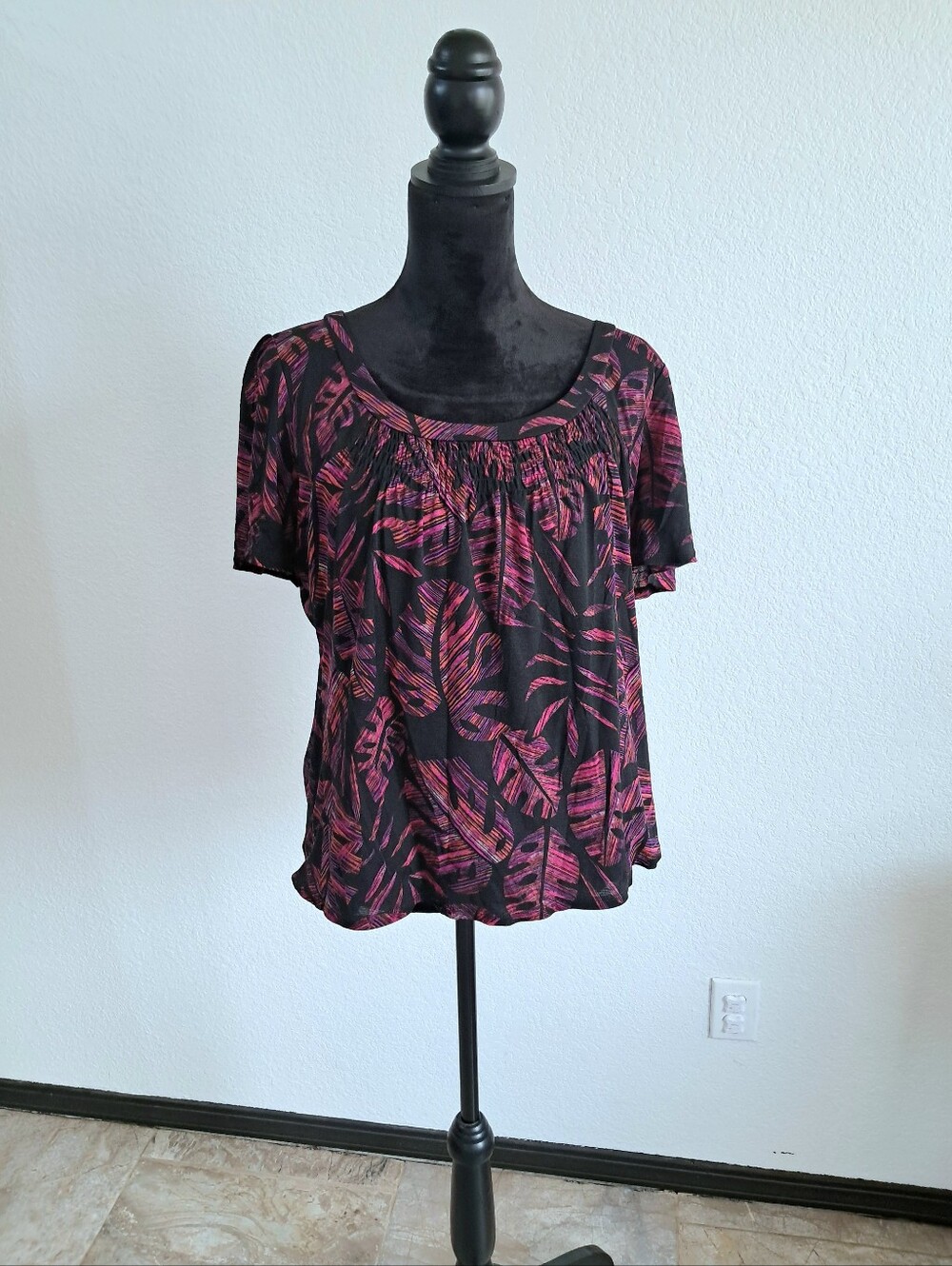 Worthington Blouse Sz L Black Purple Palm Leaf Print Tropical Artsy Whimsigoth